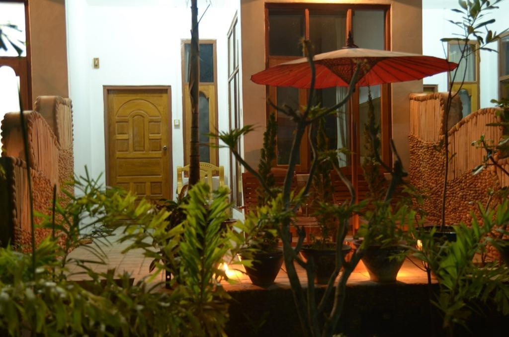 Inle Lake Mingalar Inn מראה חיצוני תמונה