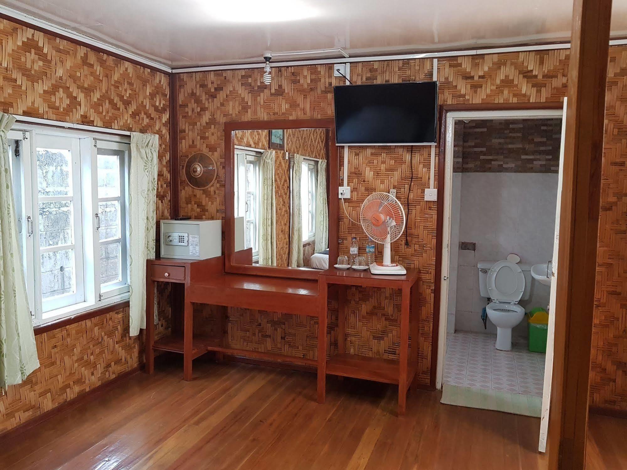 Inle Lake Mingalar Inn מראה חיצוני תמונה